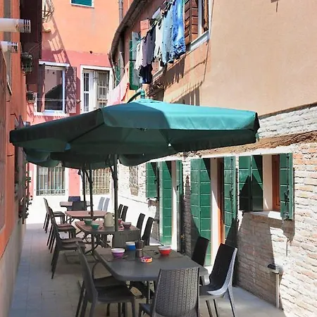 Apartament Gran Design *
